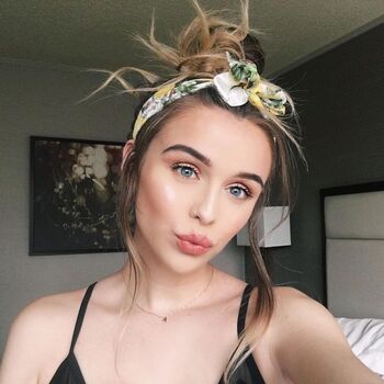 Acacia Brinley