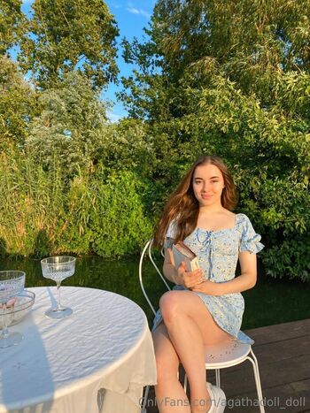 agathadoll_doll