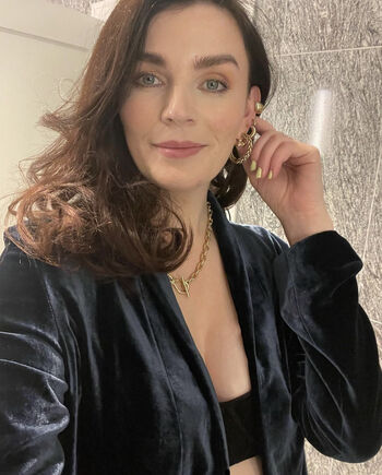 Aisling Bea