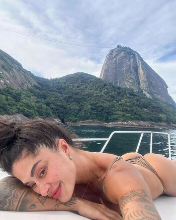 Aline Riscado