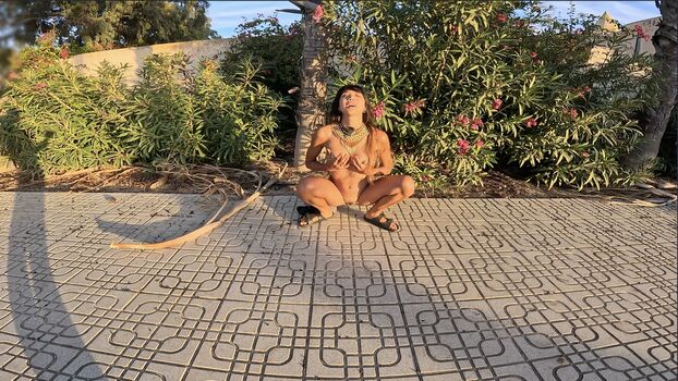Aloha Kiara