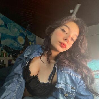 Anália Shimizu