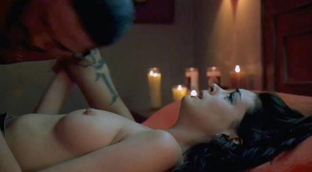 Anne Hathaway