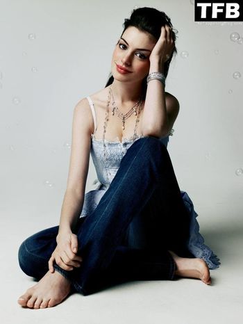 Anne Hathaway