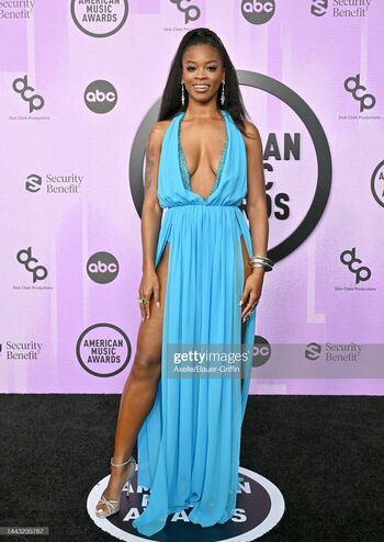 Ari Lennox