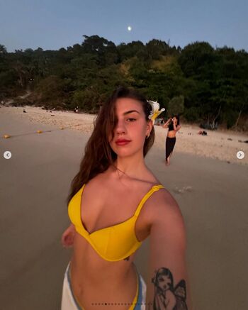 Ava Hirons