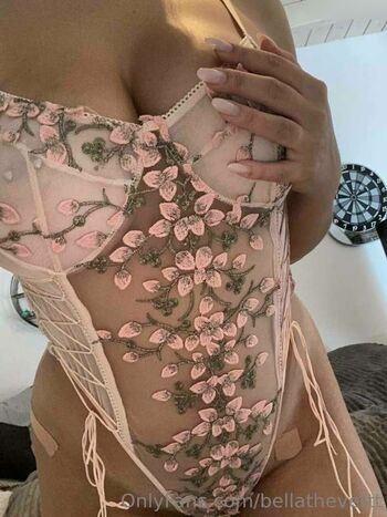 Bella the vettt