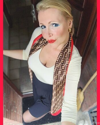 Classy Catrice
