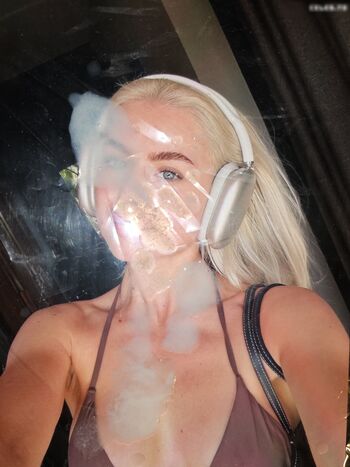 Cum Tributes