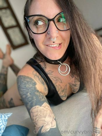 curvybrat4u