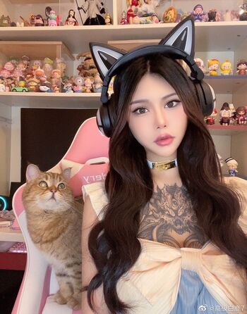 deer_white_