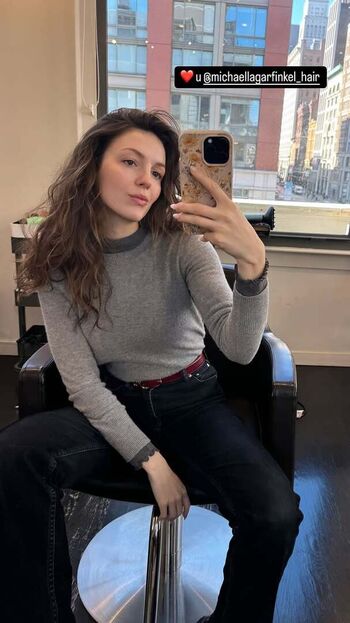 Ella Hunt