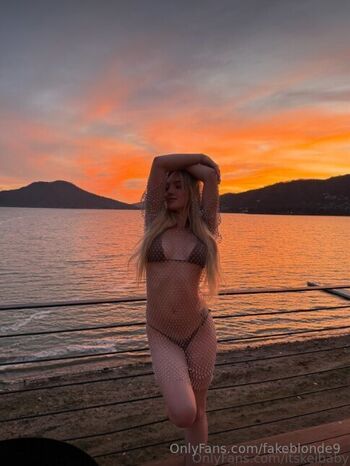 fakeblonde9