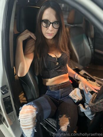 hollyraefree
