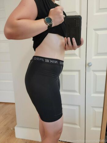 hotmomma86493