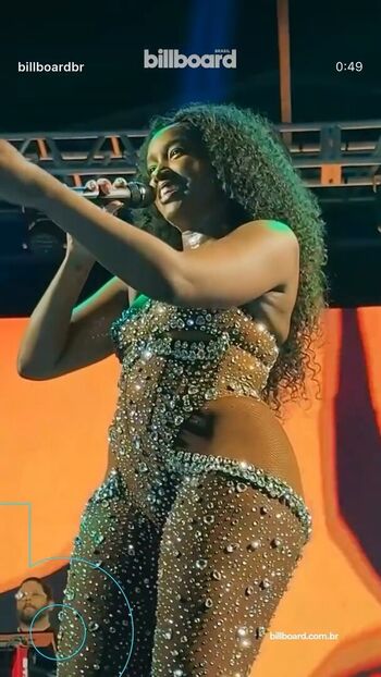 Iza Cantora