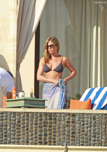 Jennifer Aniston