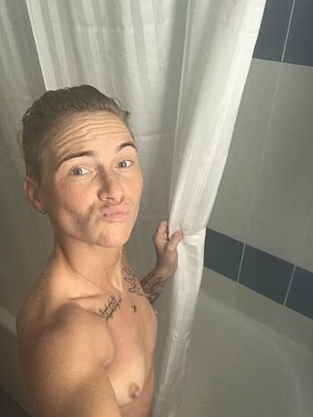 Jess Fishlock And Rachel Corsie