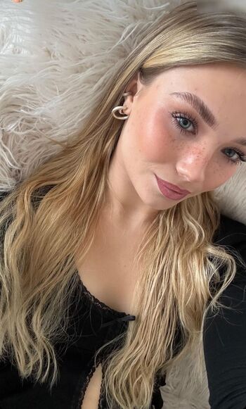 Julia Beautx