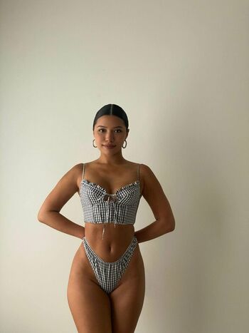 Julia Kelly