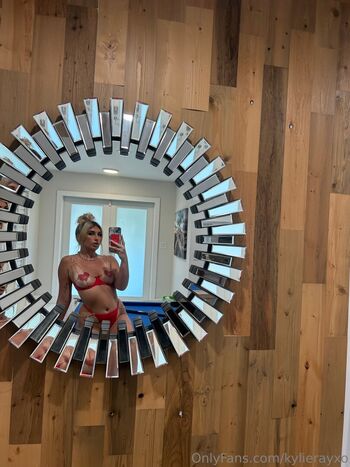 kylierayxo