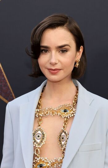 Lily Collins