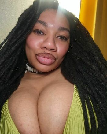 LockedHoneyPrincess