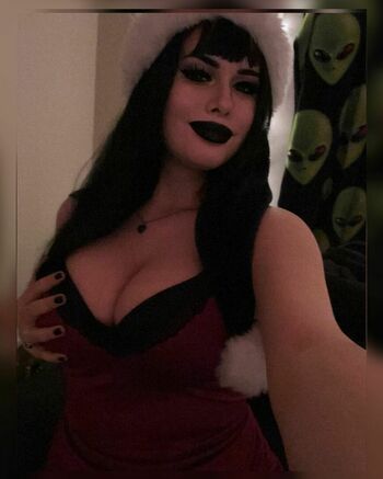 mariana_labruja