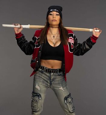 Mia Yim