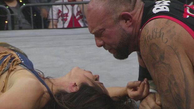 Mickie James