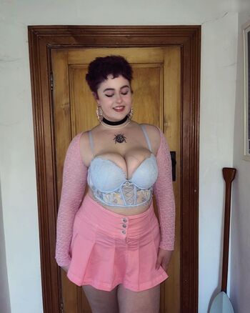 mila bloom