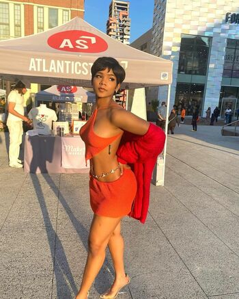 Nia.no.long