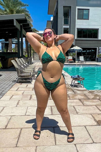 Nixxdee