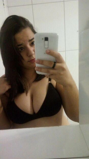 Novinhas Peitudas