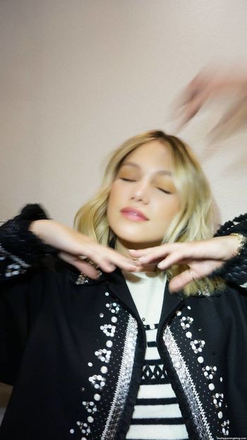 Olivia Holt