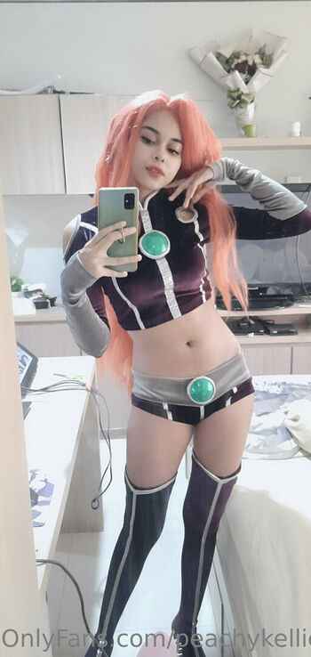 peachykellie