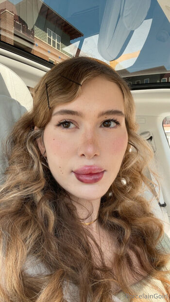 porcelaingoirl