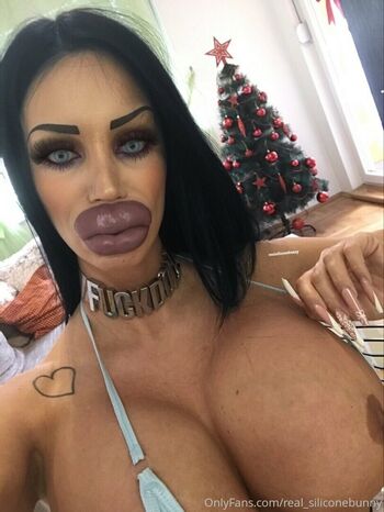 real_siliconebunny