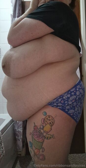 ribbonsandbruises