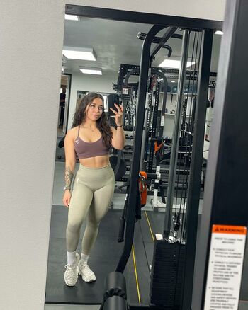 Roxy Cisneros