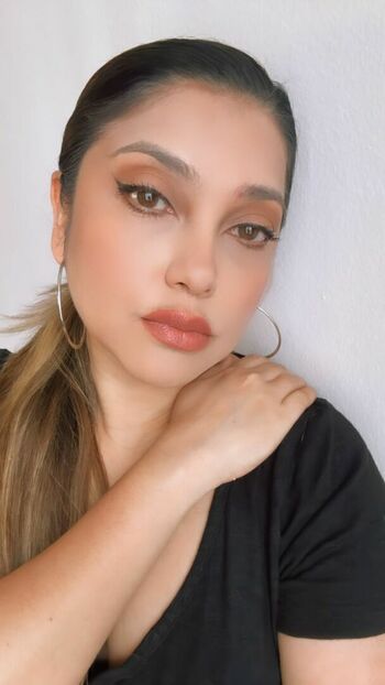 Sarah Azhari
