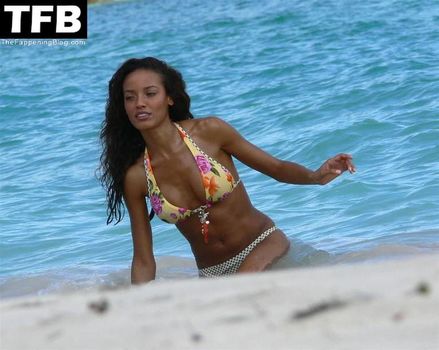 Selita Ebanks