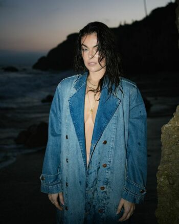 Serinda Swan