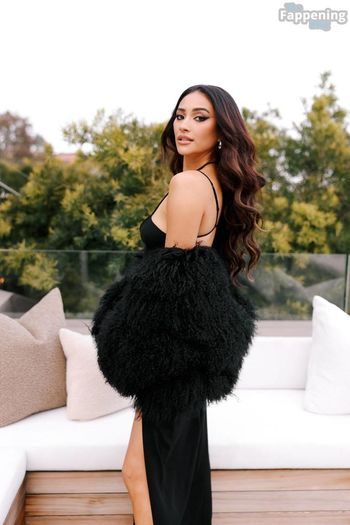 Shay Mitchell