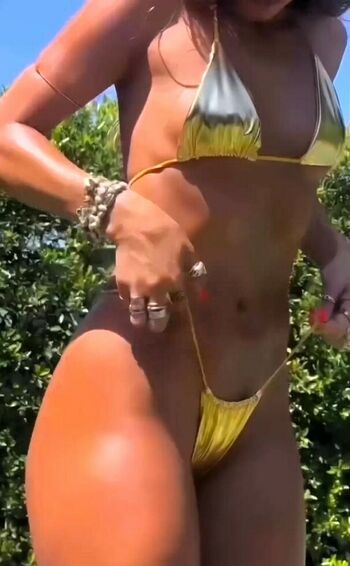 Sommer Ray