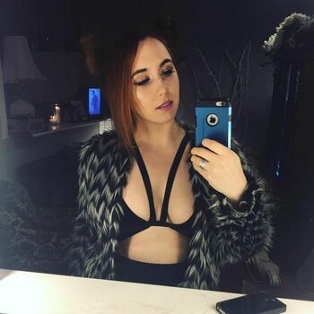 Stephanie Van Rijn