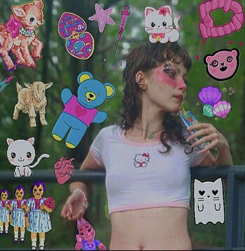 Tap3w0rm_tummy