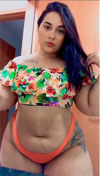 Thays Alves