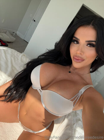 thedesireedesire