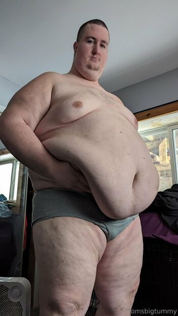 tomsbigtummy